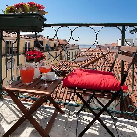 Heart Wish Bairro Alto- River View Apartment *