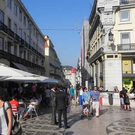Heart Wish Bairro Alto- River View Lissabon