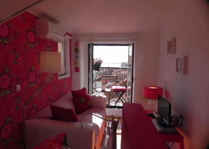 Heart Wish Bairro Alto- River View * 리스본